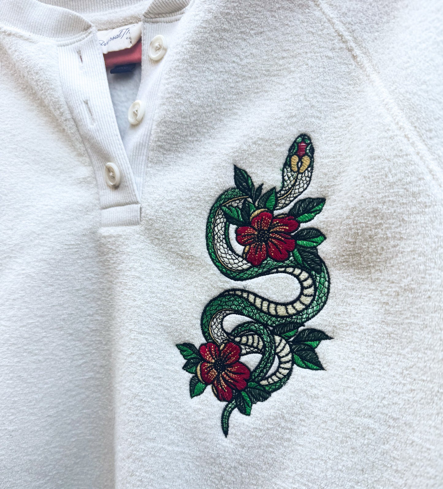 Upcycled Snake Fleece (M)