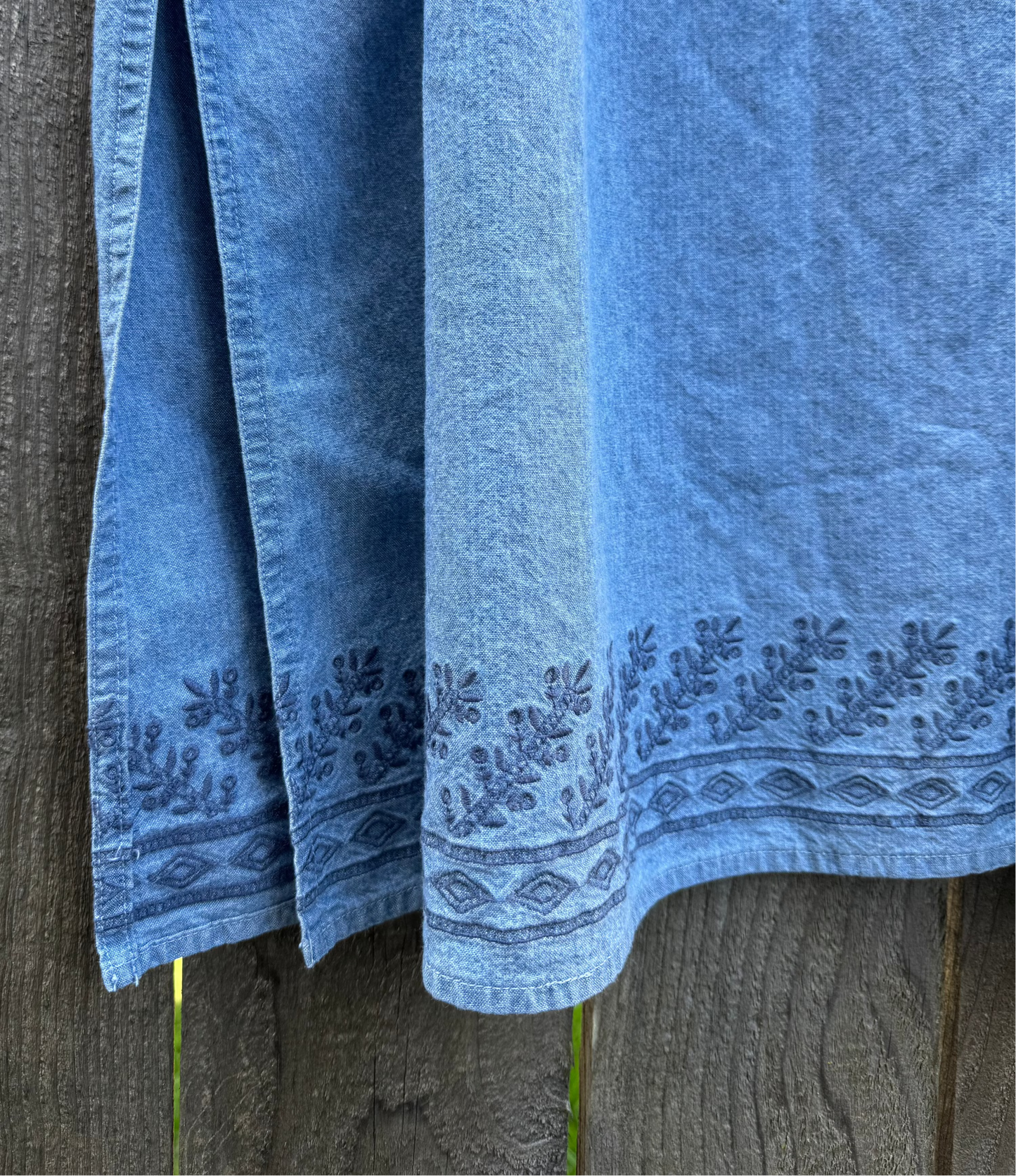 Eddie Bauer Embroidered Denim Skirt (2XL) // Thrift & Vintage