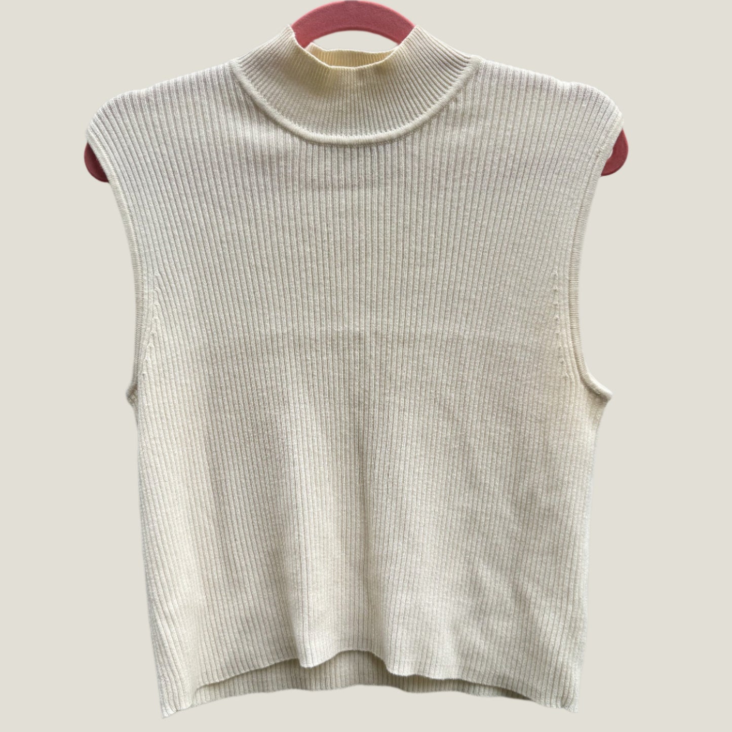 Y2K Sleeveless Knit Turtleneck (L) // Thrift & Vintage